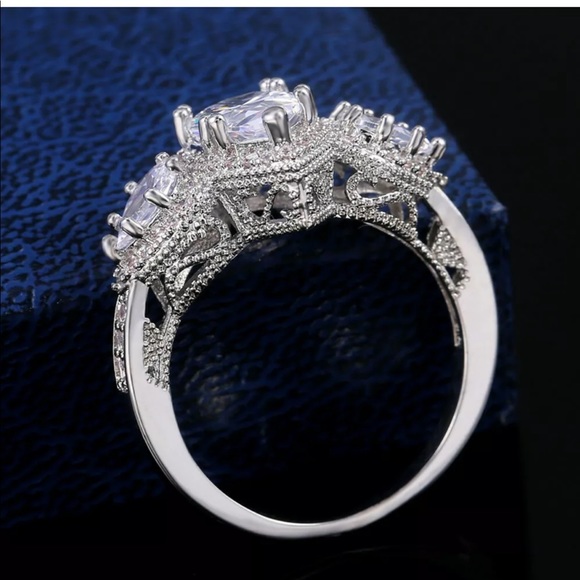 Engagement wedding bridal anniversary ring - Picture 6 of 8